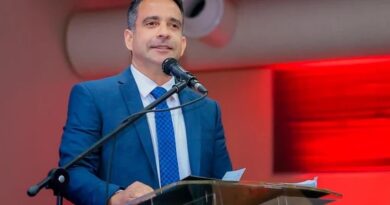 Governador Paulo Dantas sanciona reajuste salarial para servidores públicos